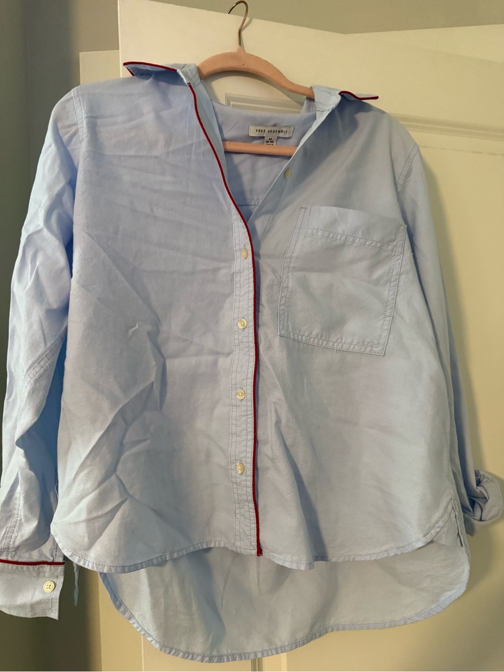 Free assembly button down - Picture 2 of 3